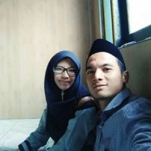 Dewi Masyithoh profile icon