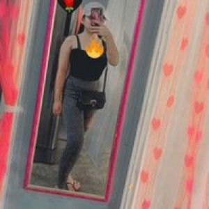 Ana Lyn profile icon