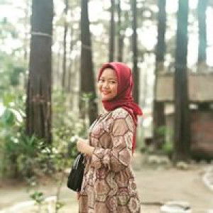 Isne Susanti profile icon