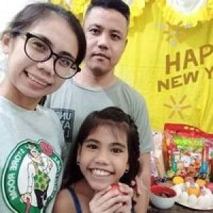 Cecchinie Villaluz profile icon