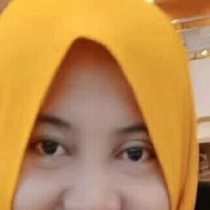 Susi Heni Wati profile icon