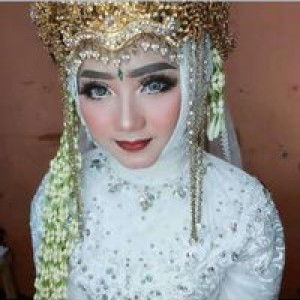 Rini Hindriani profile icon