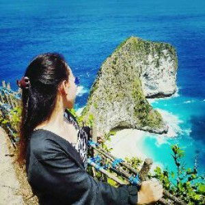 Indah Yulitasari profile icon