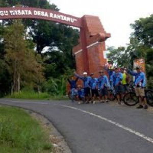 Fhenaco Play profile icon