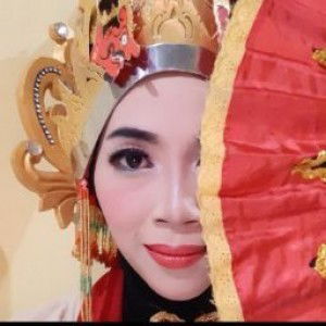 Evie Rakhmalia profile icon