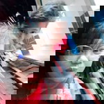 Reen Azch profile icon