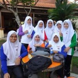 Nurfitrah Fauzi profile icon