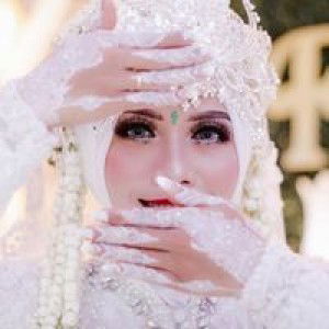 Eni Khusnul Khotimah profile icon