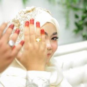 Raihanah Rosli profile icon