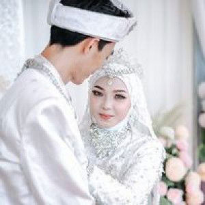 Inel Feriza profile icon