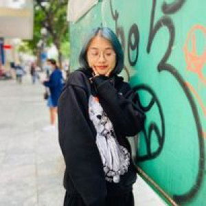 Uyen Lê profile icon