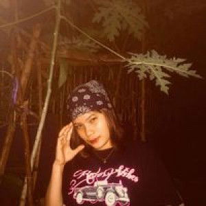 Mikaela De Leon profile icon