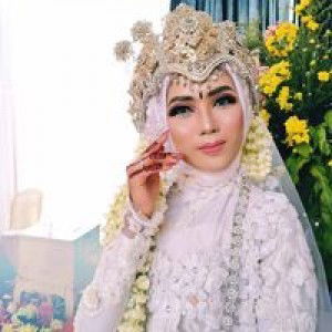 Mei Sari profile icon