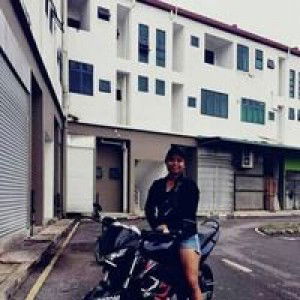 Quez Marquez profile icon