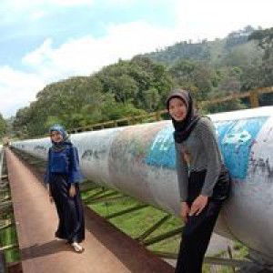 Imas Siti Nur Azizah profile icon