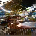 Rerani Putriwuri profile icon