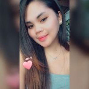 DanaJane Dheinah Llantada profile icon