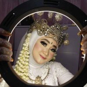 Adinda Amelia Putri profile icon