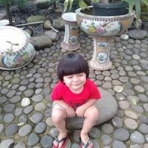 Dara Ina Yuhanah profile icon