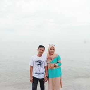 Tri Yunita profile icon