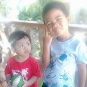 Rhea Mae Laurente profile icon