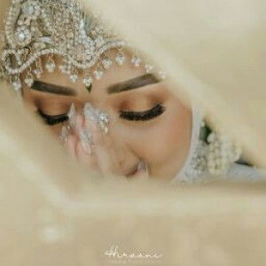 Leny Apriliany profile icon