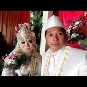 Lusiya Saputri profile icon