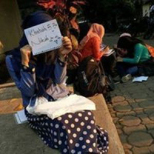 Yuni Zahra Yuniar profile icon