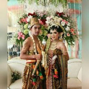 Putrii Wahyunita profile icon