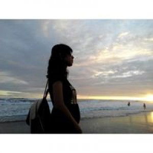 Dhinie Ayu profile icon