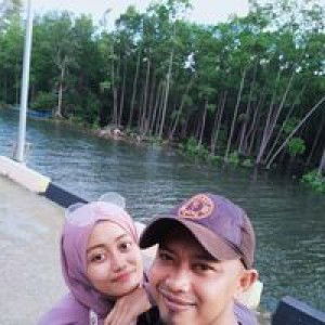 Pipin Karlina profile icon