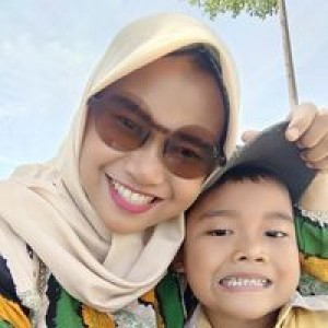 Nelly Apriani Cania profile icon