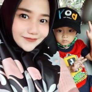 Putri Habibie profile icon