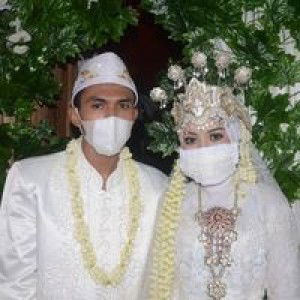 Enti Febriyanti Carda profile icon