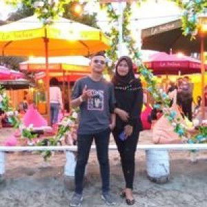 Leni Purwati profile icon