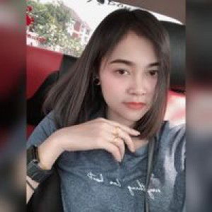 พลอยใส ทิงเกอเบลล profile icon