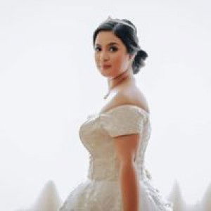 Alena Cajucom profile icon