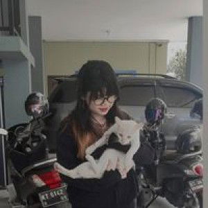 Yulianti Jumbo profile icon