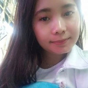 Ade Wulandari profile icon