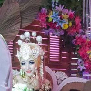 Sinta Triyani profile icon