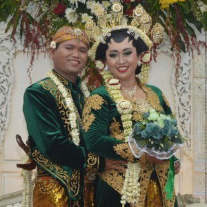 stefani harmandani profile icon