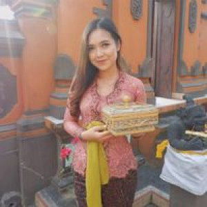 Putri Shinta profile icon