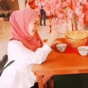 Eyra Azmi profile icon