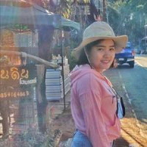 Fah Patcharaporn profile icon