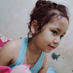 Titin Annisa profile icon