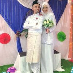 Nur Niesha profile icon