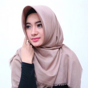 Putri Kurnia profile icon