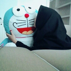 laras ati profile icon