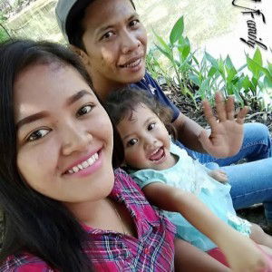 Novita Esti profile icon