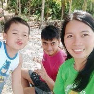 Charlotte Jane Aceron profile icon